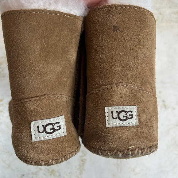 UGG baby boots brown size 4/5 - Picture 7 of 9